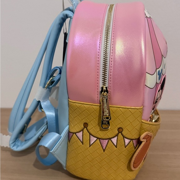 Loungefly Disney Mickey and Friends Hot Air Balloon Mini Backpack - Picture 4 of 5